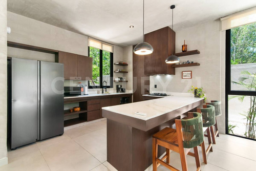 Villa En Venta Tulum De Tres Habitaciones Y Tres Baños Y Medio Ubicacion Ideal