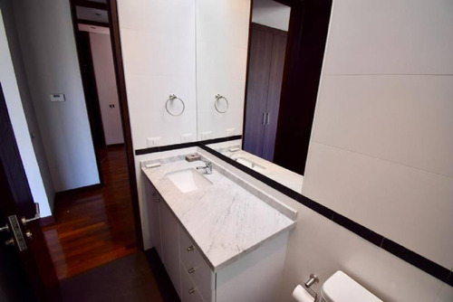 Casa Mediterranea En Exclusivo Condominio Cod.061