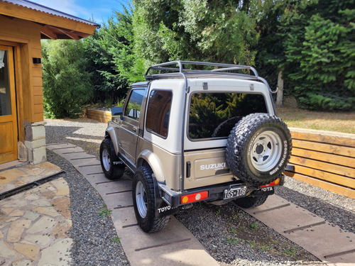 Suzuki Samurai 1.3 Metal/lona
