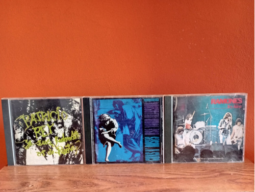 Lote De Cds Rock Ramones Redondos Guns N Roses Ac Dc Etc