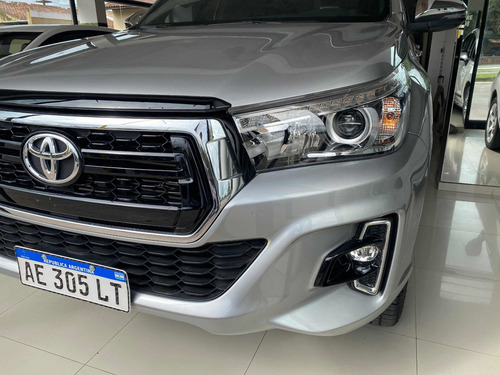 Toyota Hilux 2.8 Cd Srx 177cv 4x2 At 2020