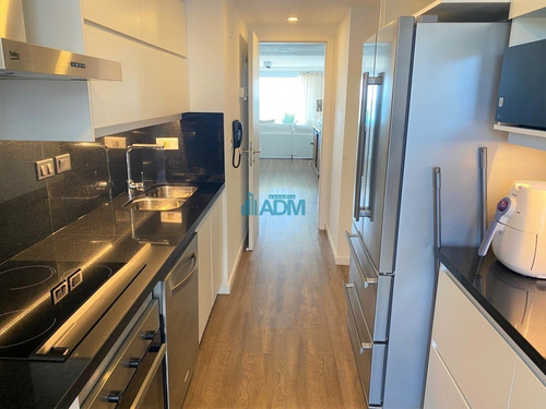 Imagen 17 de 30 de Apartamento, Penthouse 3 Dorm, Playa Mansa, Punta Del Este, Venta