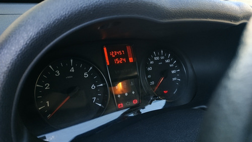 Renault Clio 1.2 Authentique Pack Ii 75cv 2012