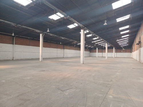 Bodega En Renta Vallejo. Remodelada. 8,225 M2. Andenes, Condominio.