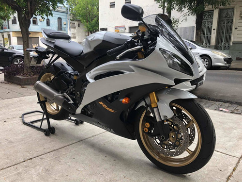Yamaha Yzf R6