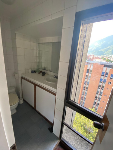 Hermoso Ph Duplex En Los Chorros, Una Oportunidad De Inversión Inmejorable