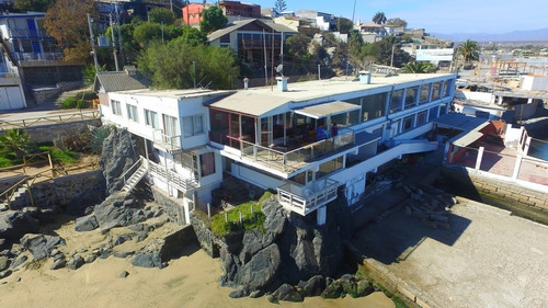 Hotel En Tongoy, Entorno Oceánico Y Una Vista Insuperable