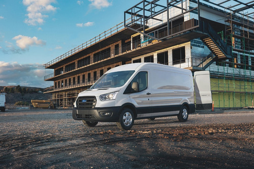 Imagen 5 de 11 de Ford Transit Furgon Medio Venta Directa