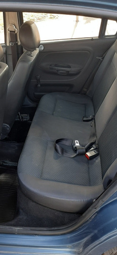 Imagen 11 de 13 de Volkswagen Voyage 2017 1.6 Trenline 101cv
