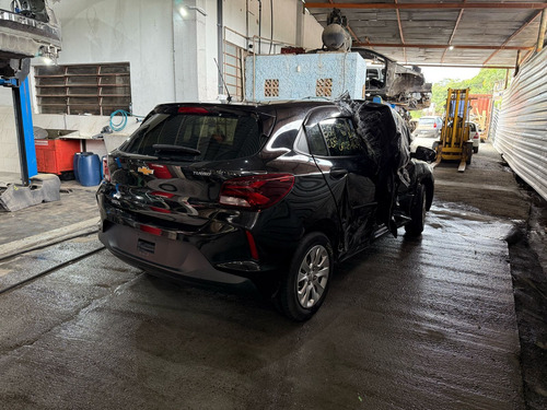 (8) Sucata Chevrolet Onix 1.0 Aut. 2021 (retirada Peças)