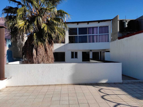 Imagen 9 de 14 de Casa En Venta En Tejeda 4 Rec 3 Est Oportunidad