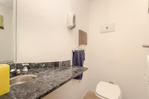 Exc Oficina Sobre Pellegrini, Vista Única Y Doble Terraza! Posib Transf En Vivienda
