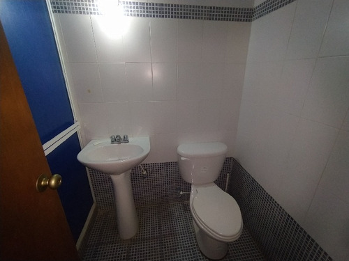 En Venta Apartamento (amoblado) En Boca De Aroa - Falcon, Conjunto Isla De Plata / Emer