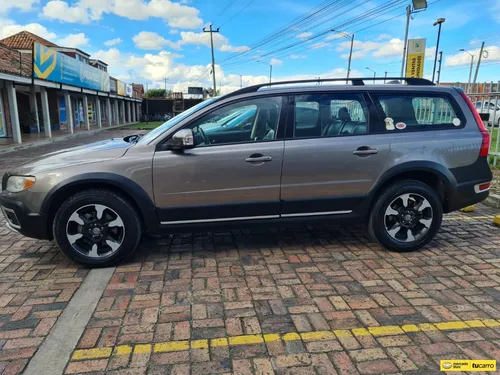 Volvo Xc70 3.2cc At Aa 4x4