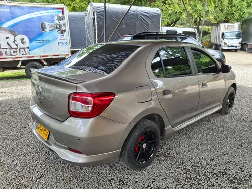 Renault Logan 1.6 Life