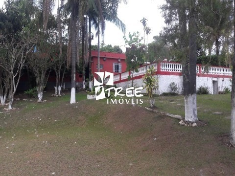 Imagem 5 de 17 de Venda Chacara Em Guararema Com A/t 3.000m² E A/c 200m² Distribuídos Em 03 Dormitórios, Cozinha, Sala, 03 Banheiros, 02 Varandas, Churrasqueira... - Ch00109 - 69926118