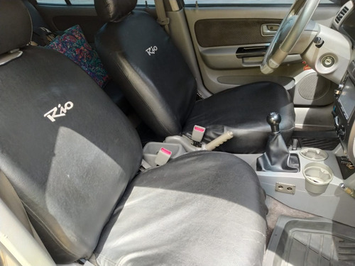 Imagen 9 de 13 de Kia Rio Stylus