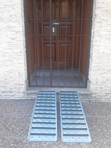 Imagen 9 de 10 de Rampa Para Silla De Ruedas- Discapacitados.