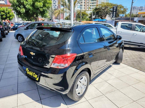 Imagem 3 de 8 de Chevrolet Onix 1.0 Mpfi Joy 8v Flex 4p Manual