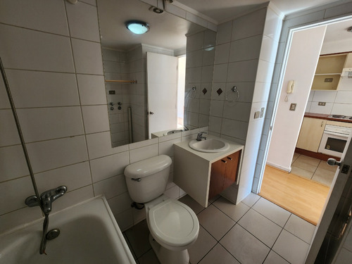 Se Vende Departamento Con Bodega En Edificio Panoramic