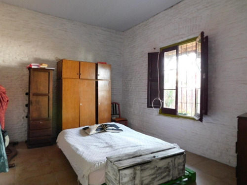 Imagen 3 de 14 de Casa En Padrón Único Sobre Av Sayago