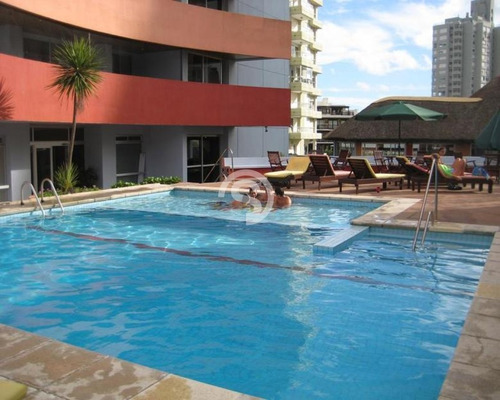Apartamento A La Venta En Punta Del Este- Ref: 3135
