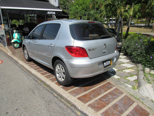 Peugeot 307 Xt At Sec Cc2000
