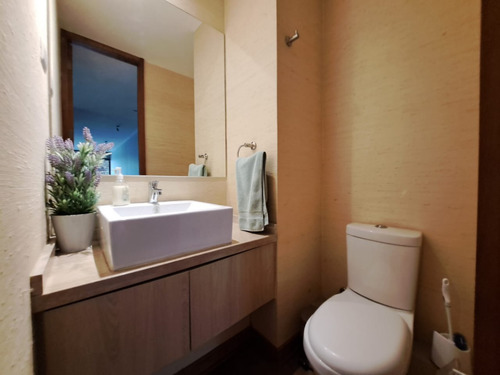 Arriendo. 3 Dormitorios | 1 Estar | 3 Baños | Pieza Servicio
