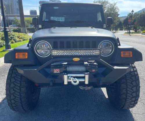 Imagen 2 de 15 de Jeep Wrangler 2004