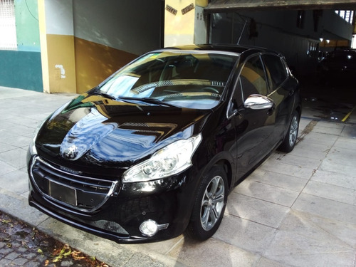 Peugeot 208 Feline 1.6 N 2014