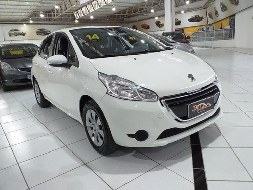 Peugeot 208 Active 1.5 2014