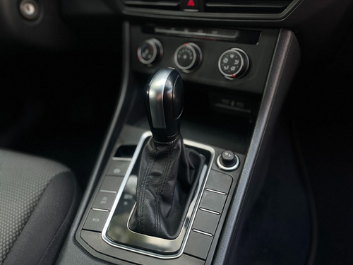 Volkswagen Jetta 1.4 T Fsi Tiptronic Trendline