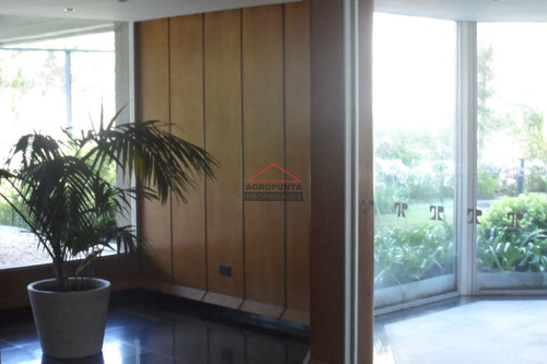 Apartamento En Roosevelt, 4 Dormitorios *- Ref: 2798