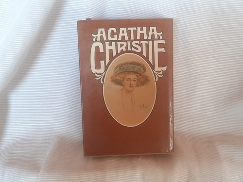 Imagen 1 de 6 de Autobiografia Agatha Christie Rba  Tapa Dura