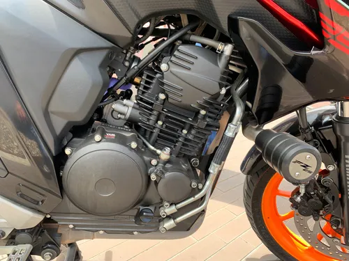 Yamaha Fzn250a