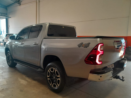 Toyota Hilux 2.8 Tdi Srx Cab. Dupla 4x4 Aut. 4p