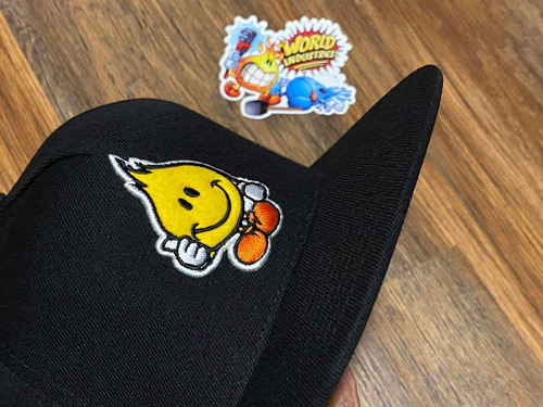 Gorra World Industries Skate Amarilla Negro Único Lisa