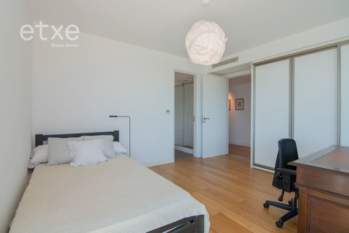 Apartamento En Alquiler De 3 Dormitorios En Puerto Del Buceo