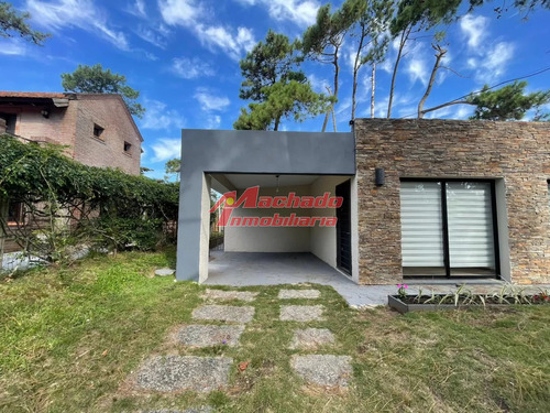 Casa En Venta De 2 Dormitorios En San Rafael - Punta Del Este 