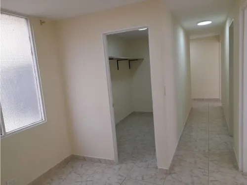 Excelente Apartamento,ubicado En El Sector Calasanz.