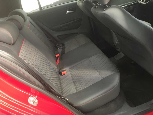 Imagen 13 de 15 de Volkswagen Crossfox 2016 1.6 Highline