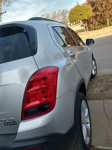 Imagen 6 de 11 de Chevrolet Tracker 1.8 Ltz+ Awd At 140cv 2015