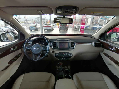 Kia Sorento 2016 5p Ex, V6 Ta A/ac, Piel 7 Pas. Ra-18