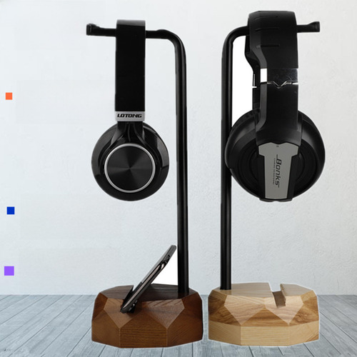 Soporte Para Audífonos De Madera Clara Con Base Metálica