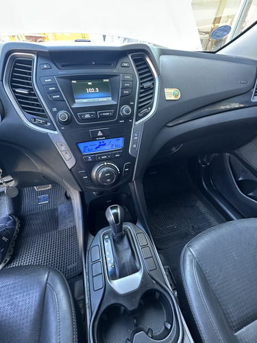 Hyundai Santa Fe 2.4 Premium 7as 6at 4wd