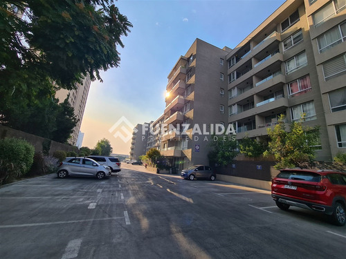 Departamento En Venta De 1 Dorm. En Independencia