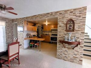 Venta - Santuarios Del Cerrito. Casa De Segunda Mano Con 4 Recamaras