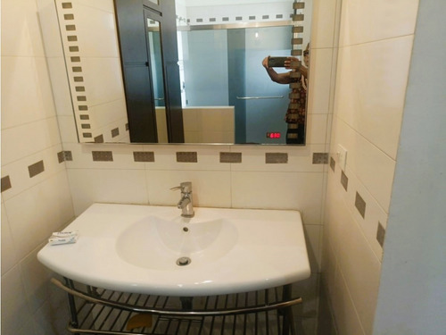 Alquilo Apartamento 300m2 Colinas De Tamanaco 9157