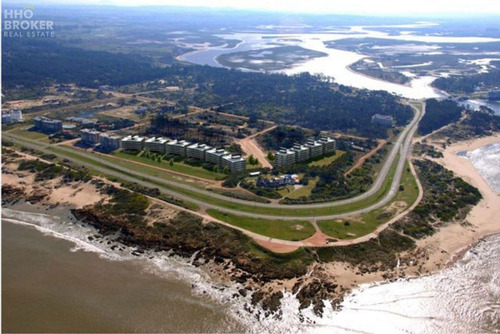 Imagen 5 de 16 de Tiburón Terrazas Barra. Playa Brava. Punta Del Este. - Punta Del Este Brava