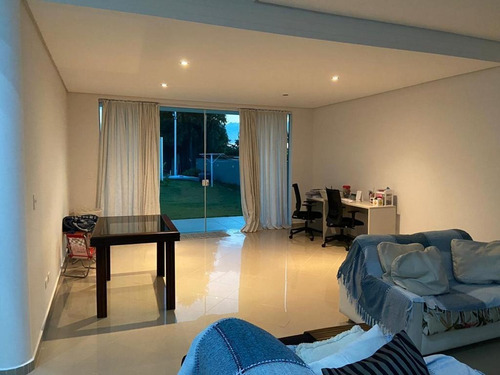 Alto Padrão 4 Dormitórios ( 3 Suítes) À Venda, 434 M² Por R$ 1.750.000 - Condomínio Village Castelo - Itu/sp - Ca1222